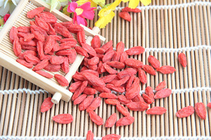 Высококачественные сушеные ягоды годжи (красные волчьи ягоды) из Китая, горячая распродажа - Product Image 3