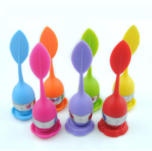 <span class=keywords><strong>Set</strong></span> Infusore <span class=keywords><strong>per</strong></span> Tè in Acciaio Inossidabile con Manico in Silicone, Stile Piccolo e Carino, Include Vassoio Raccogligocce <span class=keywords><strong>per</strong></span> Tè Sfuso ed Erbe, Comodo Infusore - Product Image 5