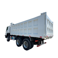 Camion lourd diesel d'occasion Sinotruk Howo 6X4 remis à neuf, conduite à gauche, caméra arrière, petit camion à benne basculante à vendre