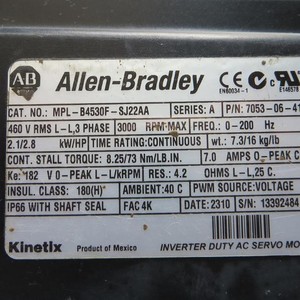 เซอร์โวมอเตอร์ Allen-Bradley 460V 3000RPM สำหรับอินเวอร์เตอร์ AC พร้อมซีลกันรั่วแบบเพลา - Product Image 2