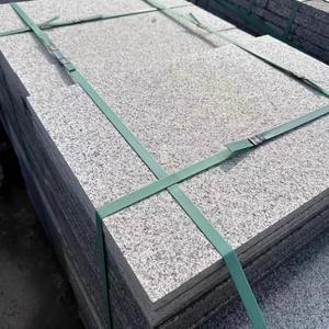 <span class=keywords><strong>Pavé</strong></span> de dalle de feu en granit naturel poli en gris sésame blanc noir-pierre de trottoir carrée suspendue sèche - Product Image 3