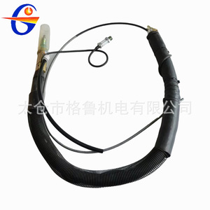 หุ่นยนต์เชื่อมแบบ OTC พร้อมสายเชื่อมในตัว L10113 หัวเชื่อมแบบยืดหยุ่น ปลอกหุ้มยางคลอโรไฮดริน แรงดันไฟฟ้าขาเข้า 54V - Product Image 4