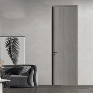 Porte intérieure à battant silencieuse moderne, fabrication directe d'usine, bois massif composite avec finition polymère pour chambre à coucher ou pièce très étroite - Product Image 4