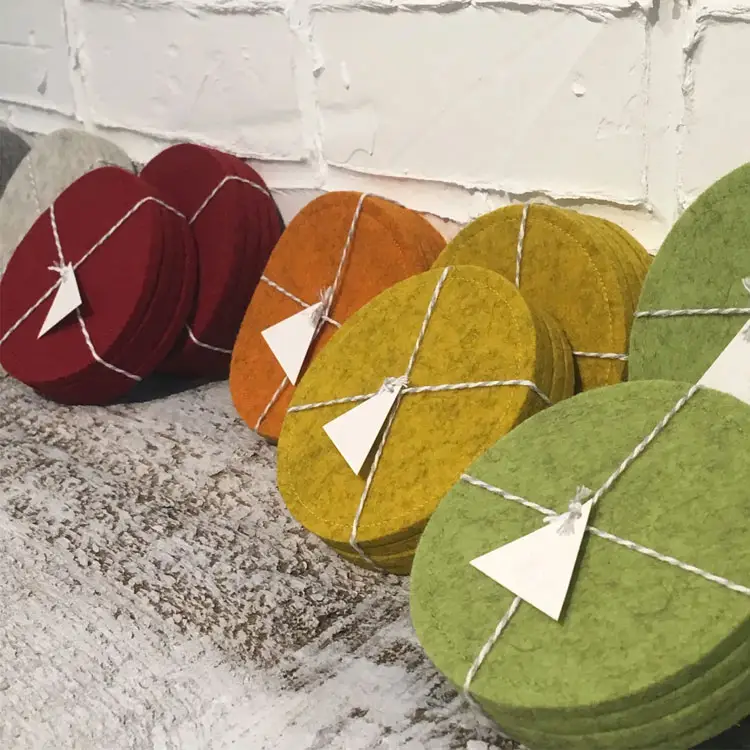 מגוון צבעים תה צמר הרגיש תחתיות שטיח סט של 4