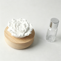 Diffuseur d'huiles essentielles en porcelaine fait main sur base en bois, parfum d'ambiance pour la maison, diffuseur d'arômes en céramique, assainisseur d'air en plâtre parfumé