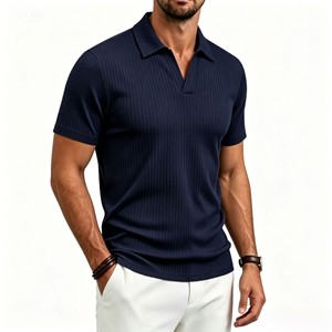 Polo à manches courtes en tricot uni pour homme, coupe classique, texture côtelée, disponible en plusieurs couleurs - Product Image 3