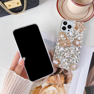 Fundas de teléfono de lujo con diamantes Bling, funda de teléfono con corona 3D, nuevo diseño <span class=keywords><strong>2022</strong></span> para Iphone 11 12 13 Pro Max Opp, funda de teléfono OEM - Product Image 5