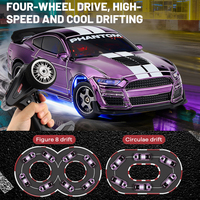 Voiture de course RC 4x4 2,4 GHz à drift, entièrement proportionnelle, avec gyroscope, haute vitesse 25 km/h, rechargeable, télécommandée, avec lumières