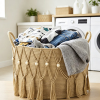 Grand panier à linge, panier tissé pour le rangement du linge.