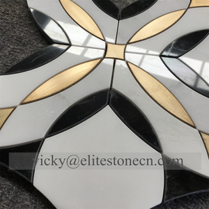 Mosaico de Mármol Blanco y Latón Hexagonal Triangular Estilo Americano para Pisos y Paredes - Product Image 1