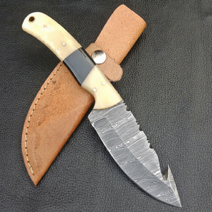 Couteau de chasse à lame fixe en acier Damas fait main sur mesure avec manche en os et corne - Product Image 1