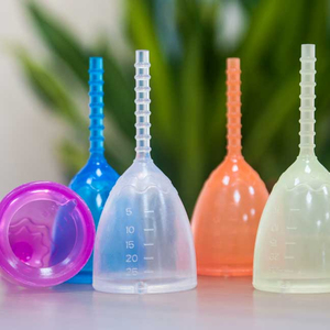 woman menstrual cup