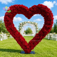 Arche de fleurs artificielle élégante en soie, motif cœur de rose rouge, pour toile de fond de demande en mariage, décoration de fête de mariage, fond de Saint-Valentin et de fiançailles