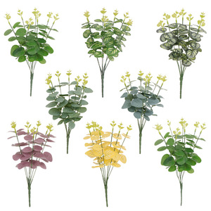 7 fourches décoratives artificielles en argent, fausses feuilles d'eucalyptus, verdure artificielle pour la décoration de la maison et des fêtes - Product Image 1