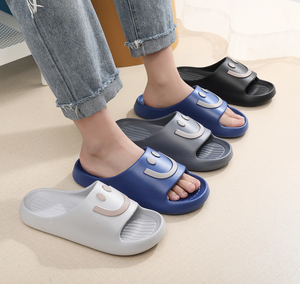 Chaussons d'été confortables et respirants en EVA, style visage souriant, antidérapants, doux, pour femmes, à porter à l'intérieur et à l'extérieur - Product Image 6
