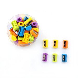 Offre Spéciale : Mini Taille-Crayon en Plastique à Un Trou, Outil de Papeterie Coloré pour Étudiants, Emballage en Gros - Product Image 6