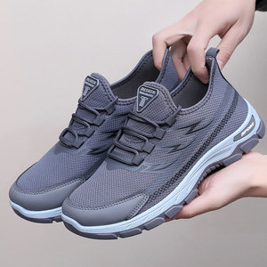 Nuevas zapatillas deportivas transpirables de malla para <span class=keywords><strong>hombre</strong></span> 2025, calzado deportivo informal transfronterizo, tendencia de moda, estilo para papá, <span class=keywords><strong>outlet</strong></span> de fábrica. - Product Image 2