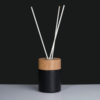 Bouteilles diffuseurs de parfum en verre noir mat personnalisées en usine, de 50 ml à 300 ml, carrées, écologiques et durables, couleurs et logos personnalisés disponibles