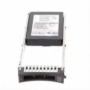 01YM647 Disco Duro de Estado Sólido (SSD) IBX de 7.68TB SAS 12Gb/s de Bajo Precio, Intensivo en Lectura, de 2.5 Pulgadas con Bandeja para V7000 G2 - Product Image 4