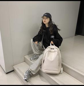 Sac à dos pour ordinateur portable de conception élégante et personnalisée, sac à dos souple pour hommes et femmes, sac d'affaires pour ordinateur portable - Product Image 6