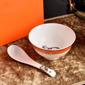 Ensemble de six bols mignons en porcelaine fine motif licorne avec cuillères pour la maison – Bols à riz domestiques - Product Image 2