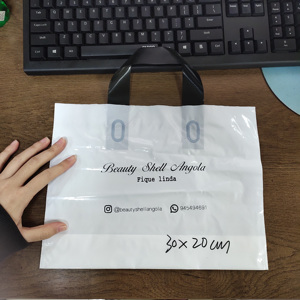 Sac fourre-tout en plastique HDPE biodégradable, écologique, personnalisé, fabriqué en Chine - Product Image 1