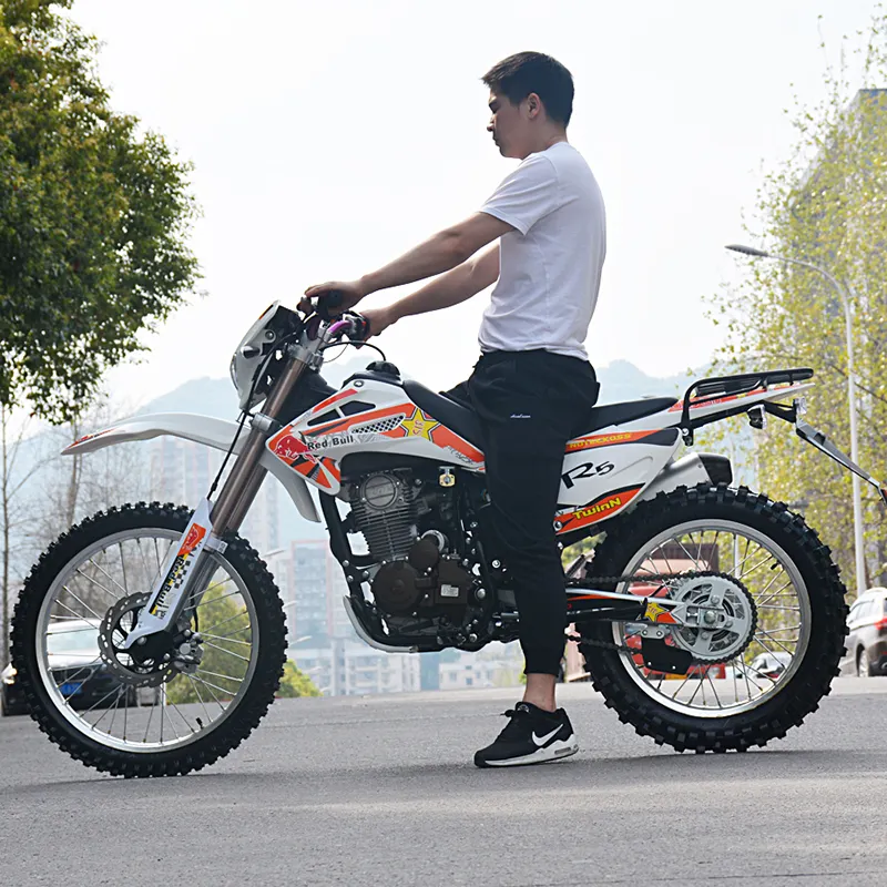 250MT PRO Enduro มอเตอร์ออฟโรดข้ามรถจักรยานยนต์ 2 จังหวะระบายความร้อนด้วยน้ํา 250cc จักรยานสกปรกแก๊ส