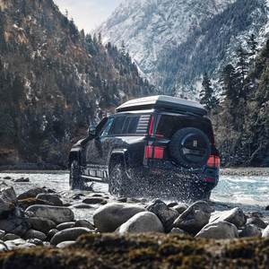 Nueva llegada BYD Yangwang U8 EV eléctrico de lujo 4WD SUV Vehículo de nueva energía listo para enviar con dirección izquierda - Product Image 4