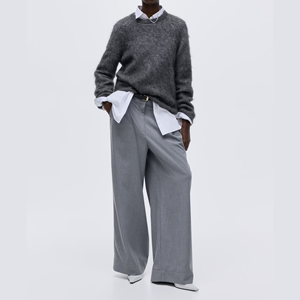 Suéter de <span class=keywords><strong>Cuello</strong></span> Redondo de Mezcla de Mohair Informal de Invierno de Lujo para <span class=keywords><strong>Mujer</strong></span>, Suéter de Punto Cepillado, Ajuste Holgado, Nailon, Elastano, Logotipo Frontal - Product Image 2