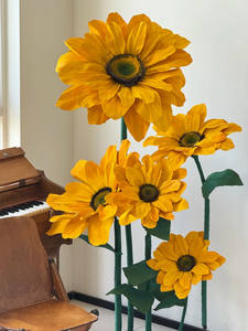 Tournesols géants imperméables personnalisés pour mariage, artificiels, en EVA, pour arrangements floraux, événements, décoration extérieure - Product Image 1