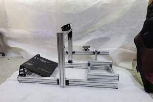 Station de jeu de fabrication directe Support de siège de simulateur de jeu de course standard Support en aluminium Volant réglable Anglais - Product Image 3