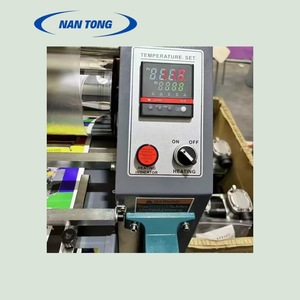 Laminateur semi-automatique Nantou DSG-520B 1750x860x1380mm, machine hydraulique pour matériel de machinerie - Product Image 3