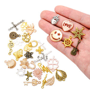 20pcs/kantong Campuran Acak Pelangi Bulan Hewan Bunga Logam Enamel Liontin Aksesoris Pembuatan Perhiasan Gelang Kalung DIY U082 - Product Image 6