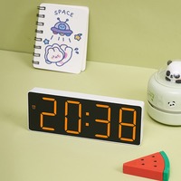 Réveil numérique populaire Huayang GH9005 avec affichage LED couleur, température, grands chiffres et date – Idéal pour la table de chevet