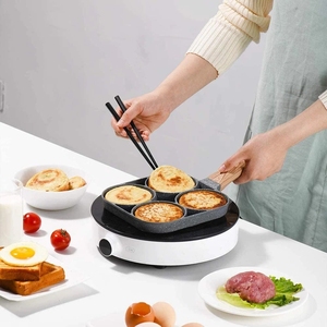 4 lỗ Frying Pan không dính bữa ăn sáng Burger trứng <span class=keywords><strong>Pancake</strong></span> Maker gỗ xử lý y tế đá bốn lỗ Omelet Pan - Product Image 3