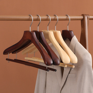 Cintres en bois de luxe de haute qualité, larges et grands, avec barre porte-pantalon, pour vestes, tenues, pulls, robes, costumes, présentation élégante - Product Image 2