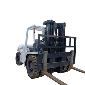 Montacargas Usado TCM FD100 de 10 Toneladas en Buen Estado y Alta Calidad, con Motor Diésel Isuzu y Llantas Sólidas - Product Image 1