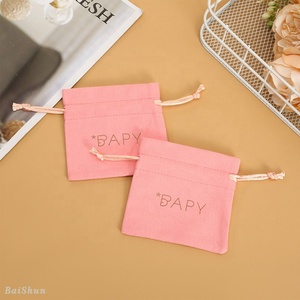 Pochette en velours avec logo personnalisé de haute qualité Pochette à cordon pour bijoux Mini pochette mignonne Emballage de boucles d'oreilles <span class=keywords><strong>Parfum</strong></span> - Product Image 2
