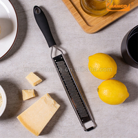 Outil de cuisine, râpe à fromage et à citron manuelle en acier inoxydable tranchant