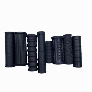 Trung Quốc Nhà Máy Trực Tiếp Xe Máy <span class=keywords><strong>Handlebar</strong></span> Núi Đen Tùy Chỉnh Cao Su <span class=keywords><strong>Bike</strong></span> Xe Đạp <span class=keywords><strong>Grips</strong></span> Với Logo - Product Image 4