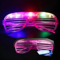 Lunettes LED en plastique en gros avec flash électronique – Accessoires de décoration tendance pour fêtes de Noël et ambiance festive