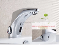 Robinet de salle de bain automatique intelligent sans contact à capteur, monotrou, en laiton, design moderne avec cartouche en céramique