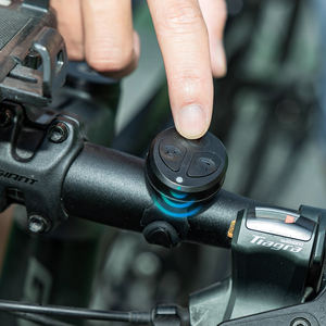 หมวกกันน็อคจักรยานไฟฟ้าอเนกประสงค์มีตัวบ่งชี้การเลี้ยวซ้ายขวาแบบไร้สายหมวกกันน็อคอัจฉริยะสำหรับการเดินทางในเมืองสำหรับผู้ขับขี่กลางคืน - Product Image 5