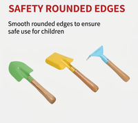 Ensemble d'outils de jardinage miniatures pour enfants, 3 pièces, petite pelle et râteau en métal avec manche en bois, jouets de plage pour enfants pour la recherche de coquillages et de crabes