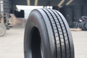 Neumáticos Radiales Sin Cámara LCH T-REX, Completamente de Acero y Caucho, Nuevos, 275/70R22.5, Repuesto para Camiones, Autobuses y Remolques - Product Image 6