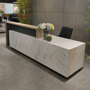Mobilier de bureau - Bureau <span class=keywords><strong>d</strong></span>'<span class=keywords><strong>accueil</strong></span> en bois pour la réception. Convient aux hôtels, <span class=keywords><strong>banques</strong></span> et bureaux. La taille peut être personnalisée. - Product Image 2