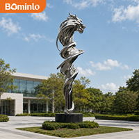 Sculpture de dragon en acier inoxydable poli miroir, torsion spirale, art métallique abstrait moderne de grande taille pour place extérieure