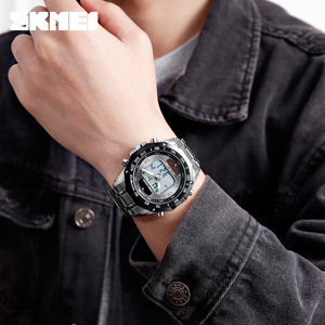 Skmei Digital Watch Solar Stainless Steel Strap Men's Watch Dual Time Water Resistant 30M Sport Style - Product Image 4