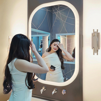 Miroir ovale en gros avec éclairage LED intelligent pour salle de bain
