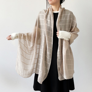 Bufanda de Poliéster de Color Sólido, Transpirable, Venta al por Mayor, Ligera, Estilo Europeo y Americano, Bufanda Larga Premium para Mujer - Product Image 2